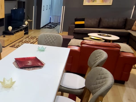 Apartament me qira 2+1 Liqeni i Thate