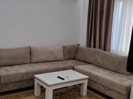Apartament me qera 1+1 Stacioni i Trenit