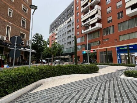 OFFICE FOR RENT AT DELIORGJI COMPLEX