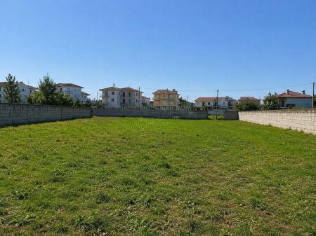 Land for Sale in Kamëz or Given with Clearing – 1481m² in Red Zone for Construction 170,000 €