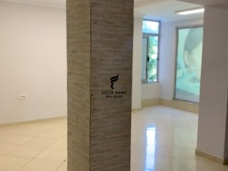 UFFICIO IN AFFITTO 60 M2 VASIL SHANTO 70.000 LEKE FH-73370