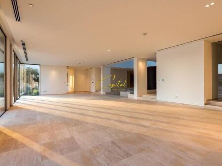 BUSINESS PREMISES FOR RENT 400 M2 MISTO MAME STREET 400,000 LEKE
