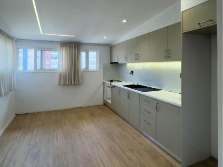 IN VENDITA APPARTAMENTO 2+1 FRESKU 14.300.000 LEKE FH-73538