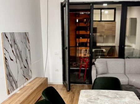 🏡 Jepet Apartament 2+1 me Qira – Kompleksi Square 21