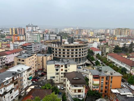 SHITET APARTAMENT PREMIUM NË ZEMËR TË FIERIT
