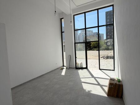 Commercial Space for Rent 5 Maji Street Tirana