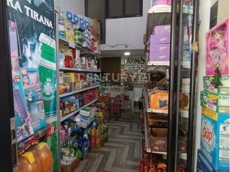 Commercial Unit for Sale near 5 Maj