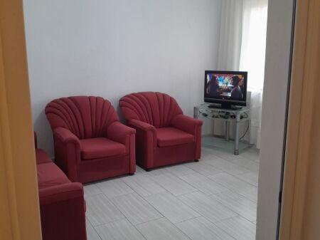 Apartment 1+1 for rent by Bardhyl street