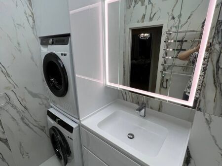 Liqeni i Thate, jepet me qera apartament 1+1.