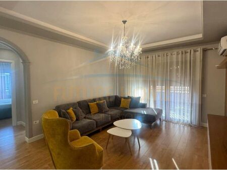 Qira, Apartament 3+1 + Post Parkimi, Green City, Unaza e Re
