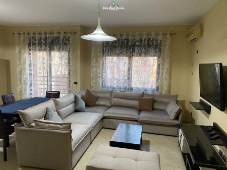 Apartament Me Qera 2+1 ne Qender (ID B2201002) Tirane