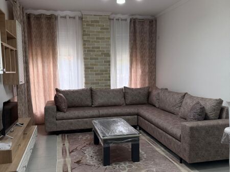Qera | Apartament 2 + 1+2 | Rruga 5 Maji | 600 €/muaj