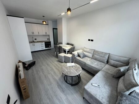 🏡✨ Appartamento 1+1 in affitto nella zona di 5 Maj ✨🏡💶 Prezzo: 450€ / mese