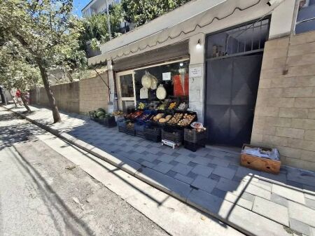 BUSINESS PREMISES FOR RENT IN FRESK - THESARI STREET!
