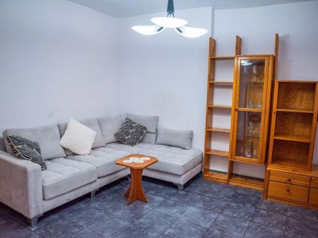 Apartament 3+1 Tek Pazari Ri