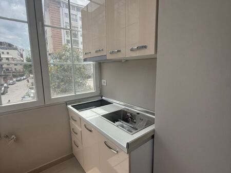 Affitto | Garsoniere | Rruga 5 Maji | 300 €/mese
