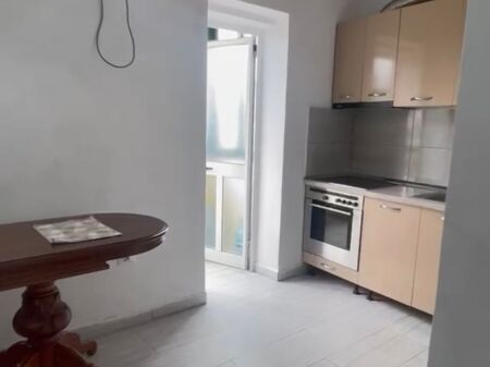 Affitto | Apartament 1 + 1 | Rruga Bardhyl | 400 €/mese