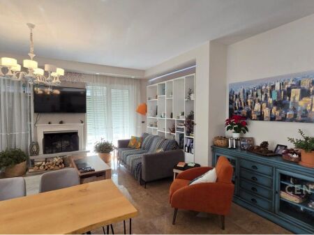 FOR RENT PENTHOUSE 3+1+2 WITH VERANDA + PARKING SPACE, DRY LAKE!!! 1,600 € /Month