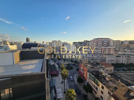 🏠 APARTAMENT 2+1+2 ME QERA FLAG SHIP CENTER DURRES