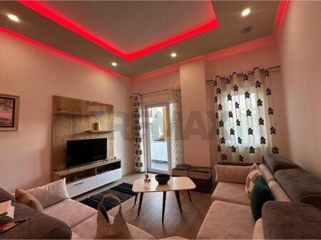Apartment 2+1+2 for rent Dry Lake