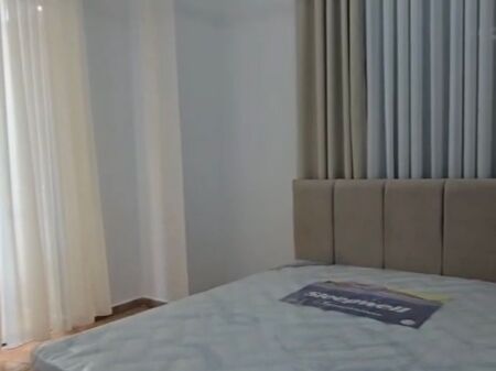 Apartament 2+1+2 me qira te rruga e Elbasanit