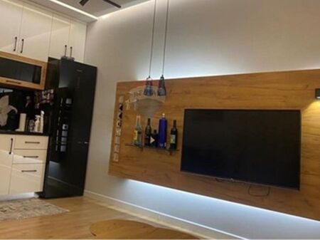 Shitet Apartament 1+1 te Kopështi Zoologjik!!!  ID: 530571005-102