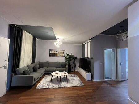 Apartament 2+1 per qira te Liqeni i Thate