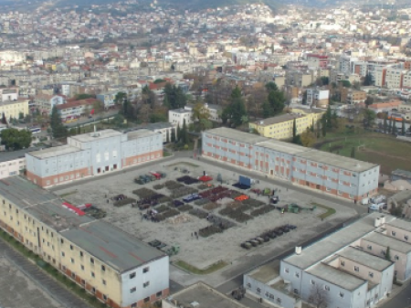 Garsoniere ne shitje te ani construction , prane ministrise se mbrojtjes