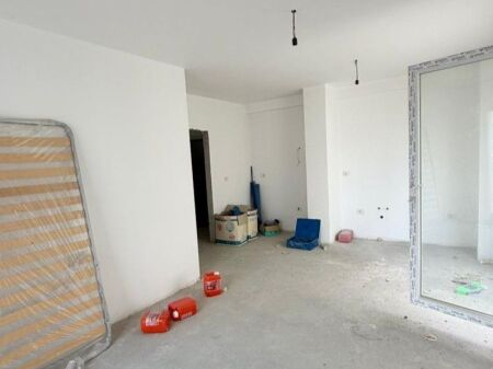 2+1 apartment with veranda for sale at Niku Konstruksion
