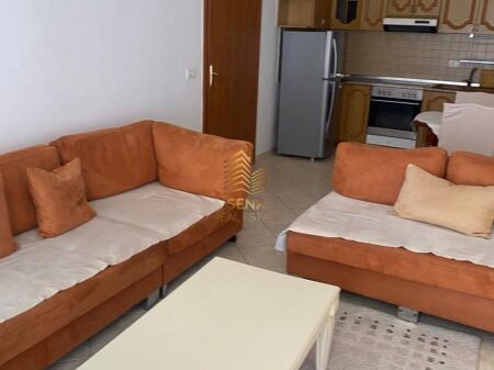 Rent, Apartment 3+1+2WC+2Balcony, Train Station – Panorama Complex, 70,000 Leke/month