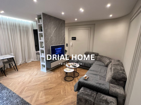 Apartament me qera 1+1