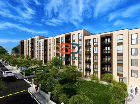 In Paskuqan, Apartment 1+1 for Sale, At Family Residence, Near the Lake and 2 Minutes Away from the Grand Ring!