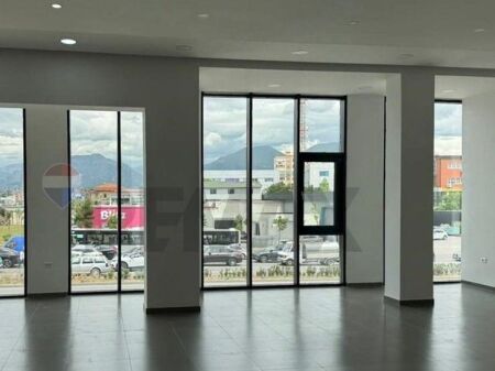 Shop - For Rent - Dritan Hoxha Street, Tirana  ID:530261046-506