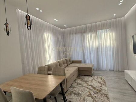 FOR RENT 1+1 APARTMENT ON SIRI KODRA STREET, NEAR THE FORMER PASTA FACTORY 650 € /Month