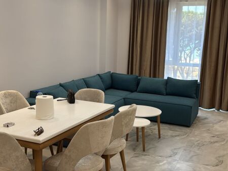 Apartament në shitje – Mali i Robit (Golem)