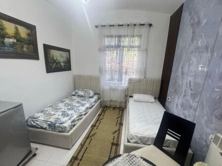 Studio apartment for rent - Bajram Curri Boulevard, opposite the district court