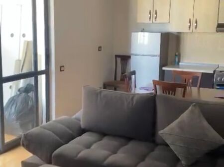 Apartament 2+1 me qera prane Square 21