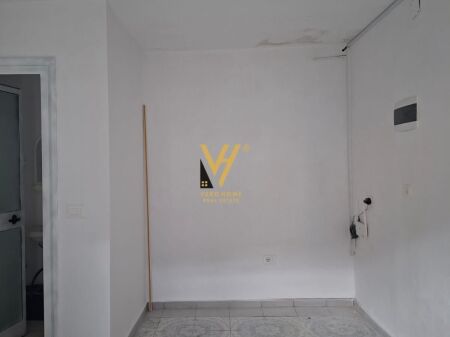 SHOP 20 M2 FOR RENT IN SELITE 35,000 LEKE