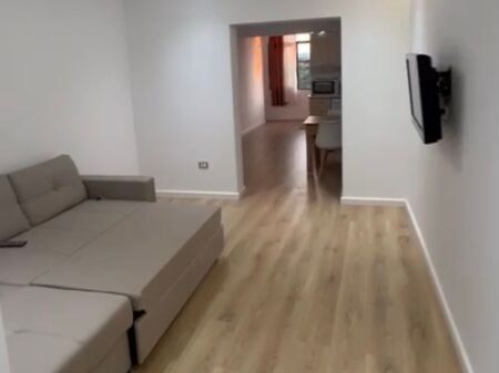 Apartament me qera 1+1 21-Dhjetori