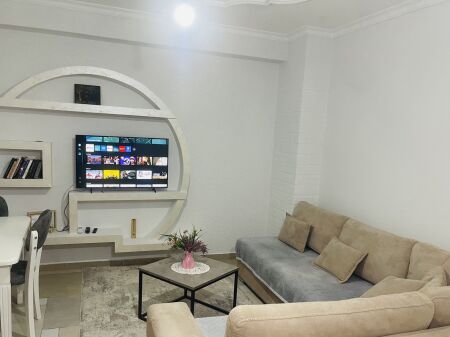 Affitto | Appartamento 2 + 1 | Astir | 500 €/mese