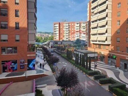 Dyqan - Për Shitje - Kompleksi Delijorgji ID: 530361001-2040