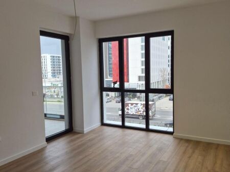 OFFICE FOR RENT 65M2 FORMER CUSTOMS 55,000 LEKE FH-73961
