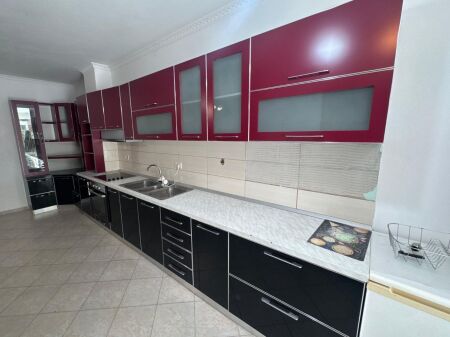 📌 SHITET APARTAMENT 2+1 TEK DY PALMAT – ASTIR