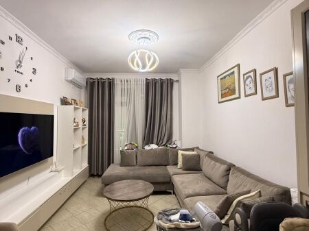 Appartamento 1+1 In Vendita Vicino ai Palazzi Çabej, Yzberisht
