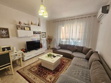 Apartament - Për Shitje - Rruga Sotir Caci, Tiranë(ID: 530221052-2040)