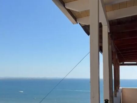 Apartament-OKAZION NE SHENGJIN ME PAMJE NGA DETI