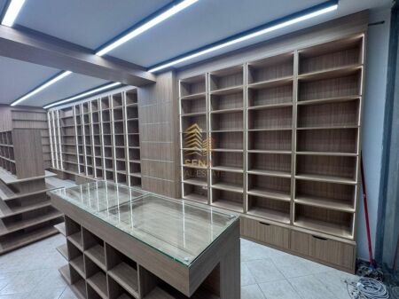 Rent, Open space business premises, Center – Toptani, 1600 Euro/month