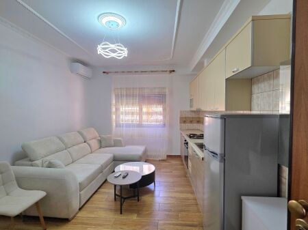 Apartment for rent on Pelivan Leskaj Street, Vlore