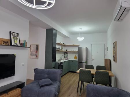 Jepet me qira apartament 2+1