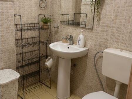 Astir, apartment 1+1 for rent.